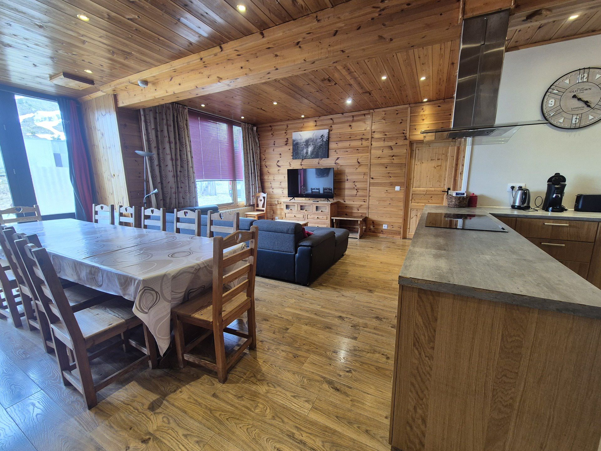 Apartman za 14 osoba TI-GTB2-08